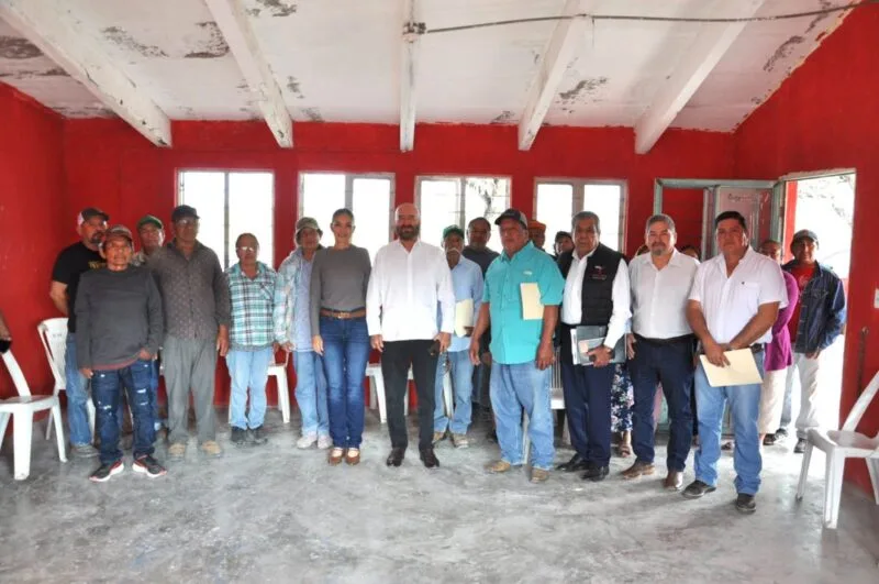 Atiende Secretaría de Recursos Hidráulicos problemática de agua en el ejido La Libertad Campesina de Jiménez