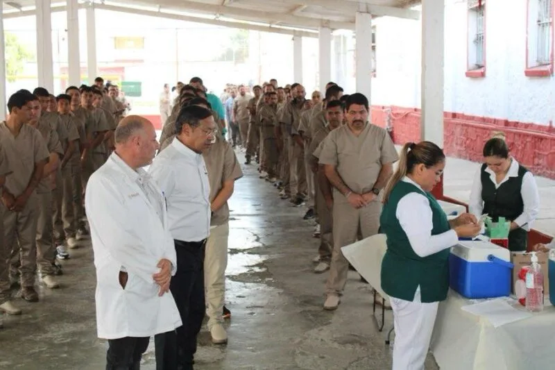 Aplican cerca de mil vacunas contra sarampión en CEDES Victoria y Reynosa