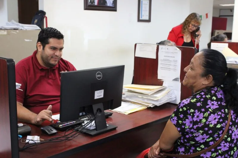 Invita ITAVU a regularizar terrenos con 50% de descuento en trámite de escrituras