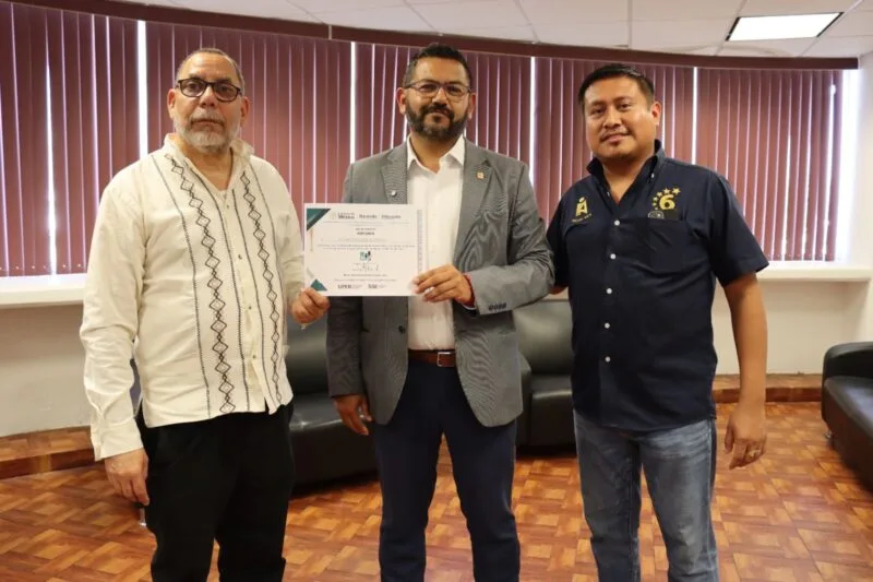 Eleva UPRR profesionalización académica con formación especializada