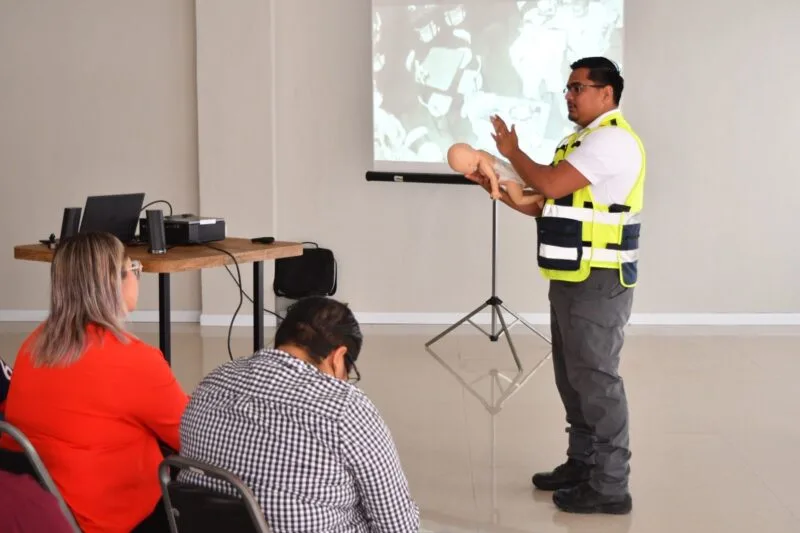 Capacita PC a personal de la SSPT en manejo de emergencias y primeros auxilios