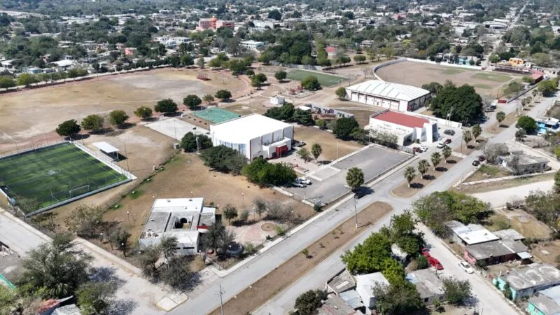 Construye Gobierno del Estado infraestructura social y deportiva en Soto la Marina