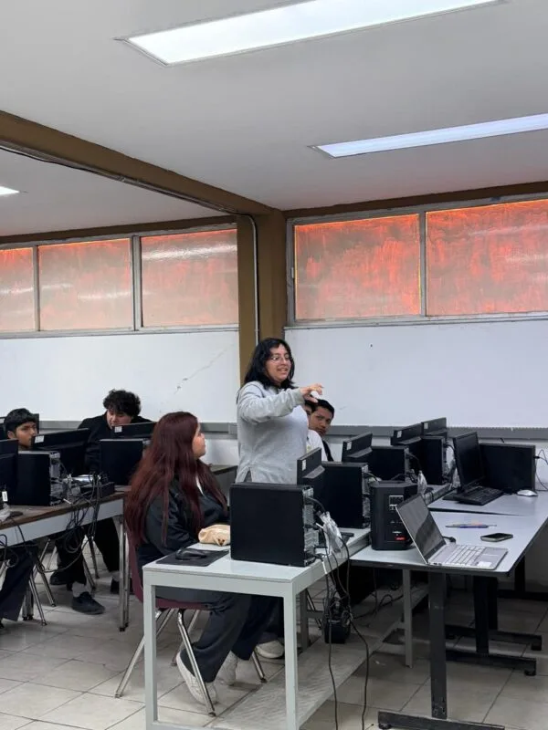 Promueven la inclusión en jóvenes de Reynosa con Taller de Lengua de Señas Mexicana: INJUVE