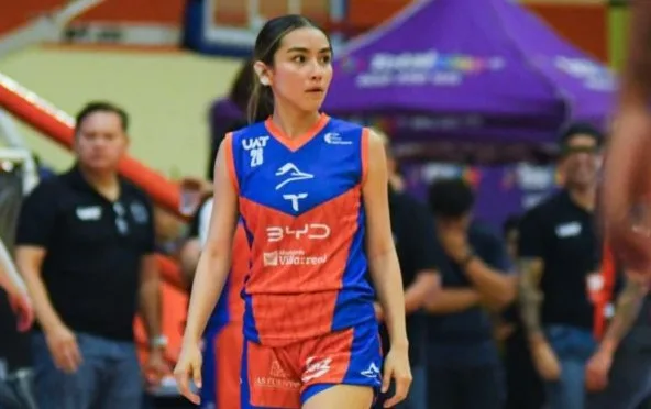 Estudiante de la UAT debuta con el Correbasket Femenil y hace historia
