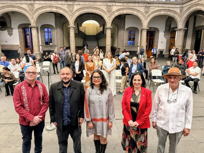 Inauguran en el Museo de la Ciudad de México la exposición «Cartografías del color», de la tamaulipeca Margarita Morales