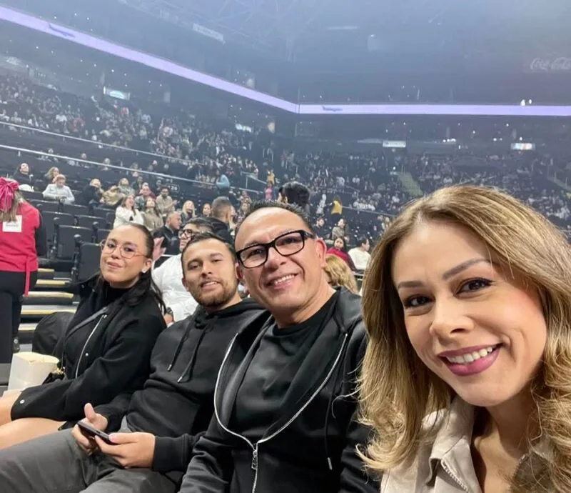 Dialogando.- Gubernatura de dos años