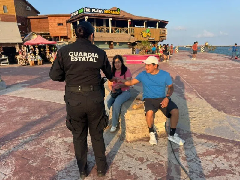 Implementa Guardia Estatal de Género campaña contra la violencia familiar en Playa Miramar