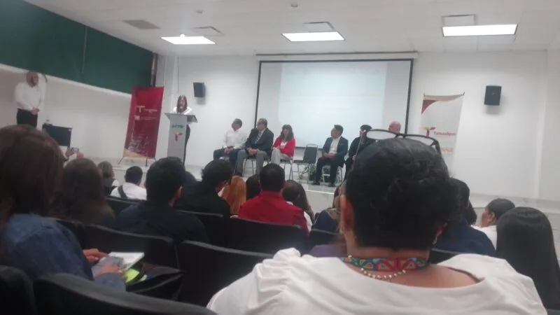 Capacitan a personal de DEMA Reynosa en atención a menores en movilidad