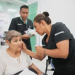 Entregan DIF Tamaulipas y Secretaría de Salud 420 auxiliares auditivos a población de 13 municipios