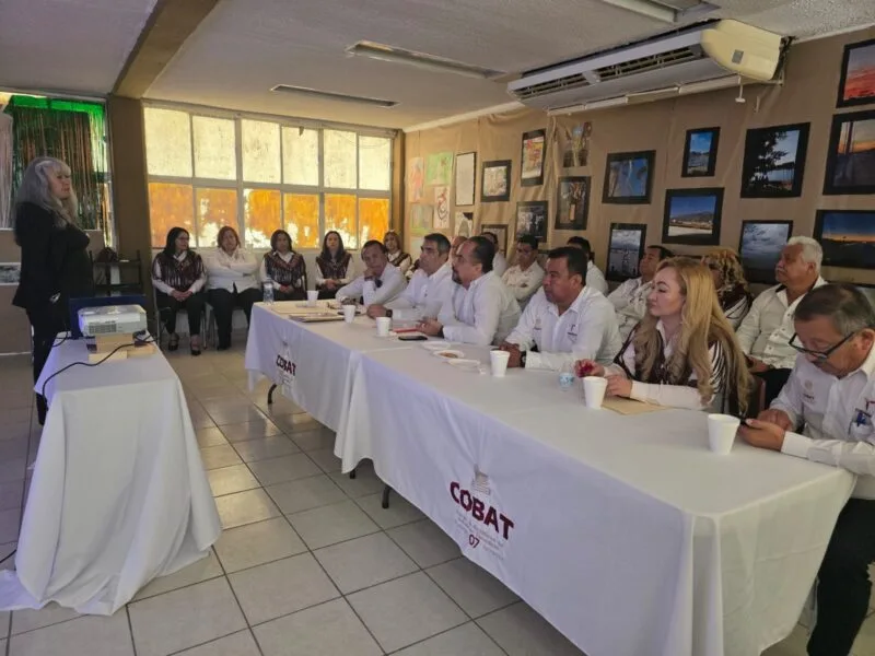 Fortalecen calidad educativa en COBAT con modelo integral