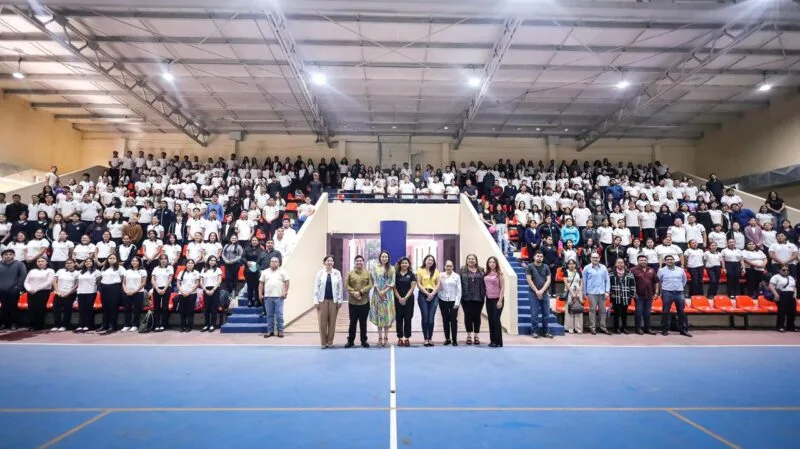 Impulsa el INJUVE la salud menstrual en instituciones educativas de la entidad