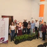 Con pláticas y donación de plantas, promueven cuidado ambiental en Padilla