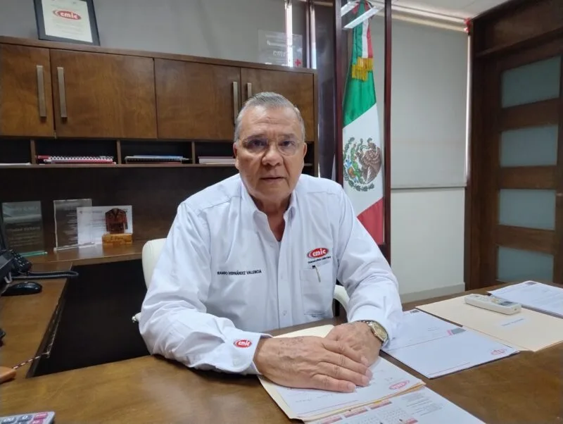 Intégrate a CMIC como asociado estudiantil