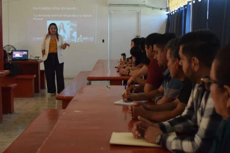 Busca DEMA prevenir el estrés y el síndrome de burnout en su personal