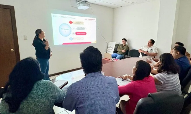 Refuerza TPT capacitación para cumplir obligaciones de transparencia