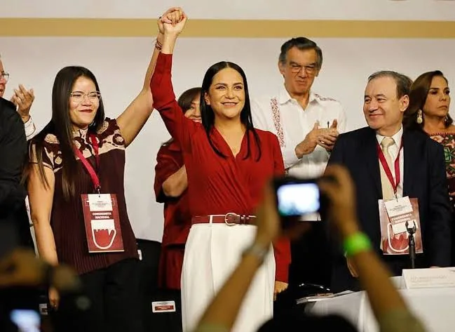 Dialogando.- Ariadna Montiel nueva dirigente nacional de Morena