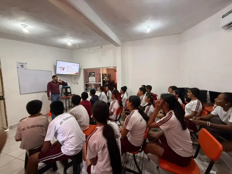 Fortalece INJUVE prevención y bienestar emocional en comunidades rurales