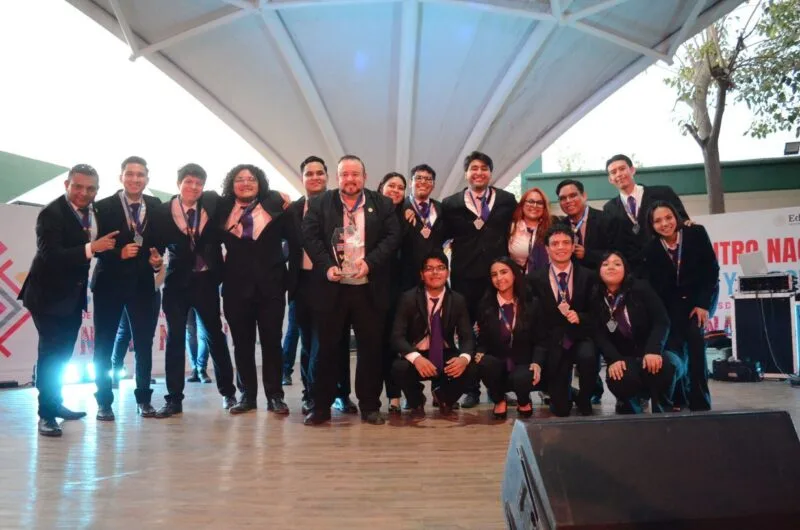 Obtiene plata la rondalla de la UPV en encuentro nacional cultural y deportivo