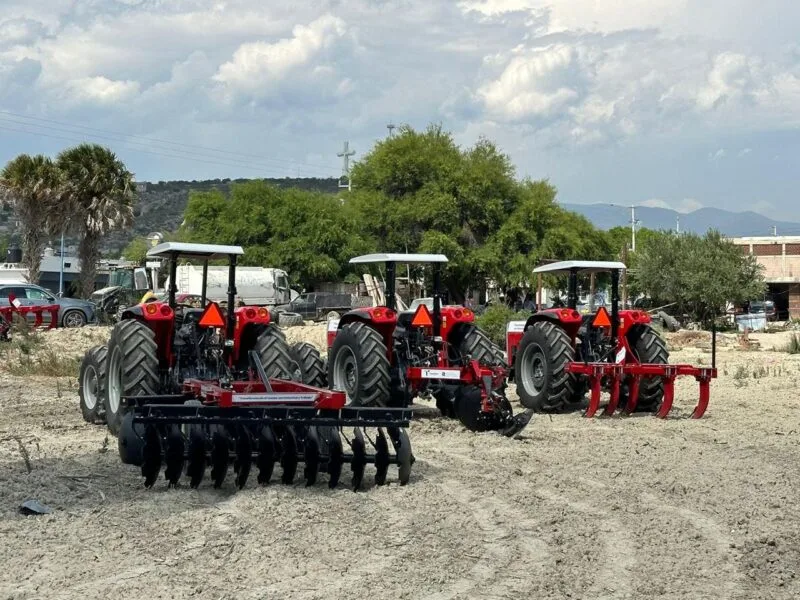 Fortalece Gobierno de Tamaulipas productividad agrícola con Central de Maquinaria