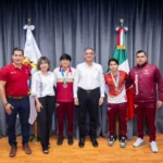 Recibe gobernador a históricos campeones tamaulipecos