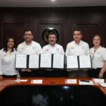 La UAT y el SUTUAT firman convenio de revisión salarial 2026