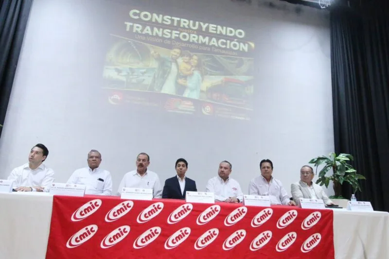 Refrendan Gobierno y CMIC compromiso con movilidad ordenada y desarrollo urbano