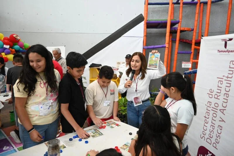 Promueve taller educativo cuidado del medio ambiente y reforestación