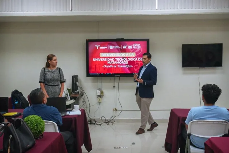 Difunde SABG “Transparencia en Corto” ante alumnos del CBTis 236
