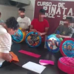 Impulsa DEMA reinserción social a través de capacitación laboral con taller de piñatas