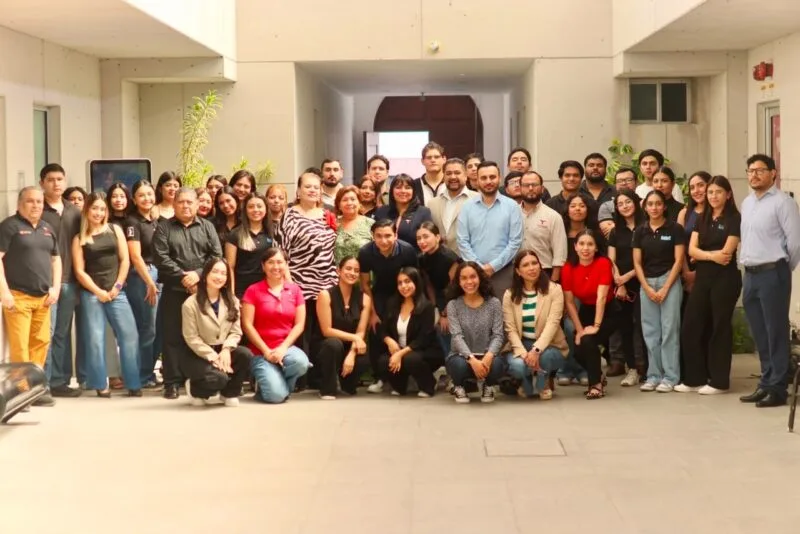 Impulsa CEAV formación académica de futuros profesionales del derecho