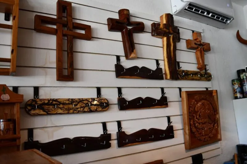 Promueve la SSPT productos artesanales elaborados en los CEDES para celebrar el Día del Padre