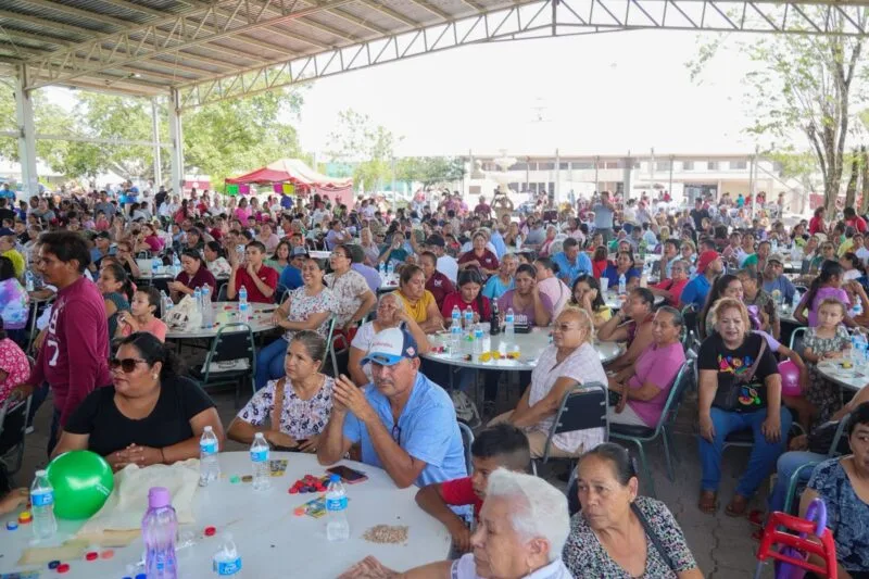 Mercado de Bienestar llega a Abasolo