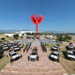 Entrega Américo Villarreal vehículos y maquinaria por 125.2 mdp