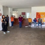 Informan a adolescentes para prevenir consumo de sustancias nocivas durante las vacaciones