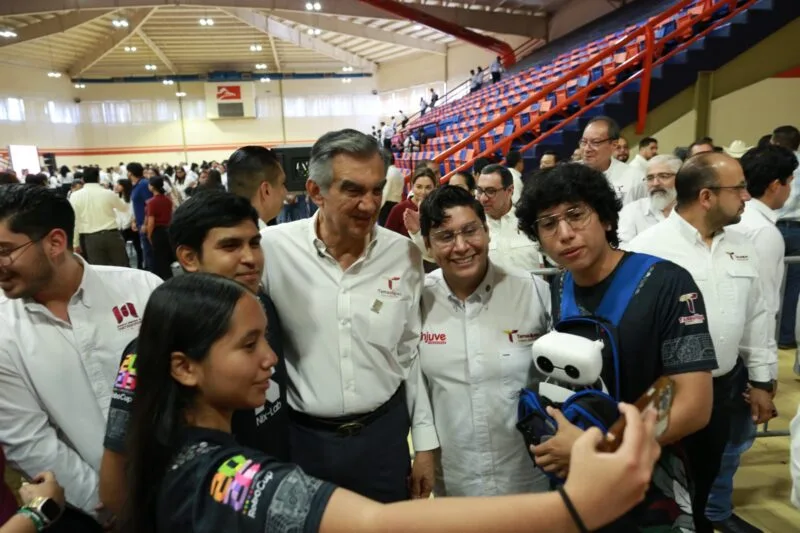 Pone Américo a las juventudes en el centro de las políticas públicas