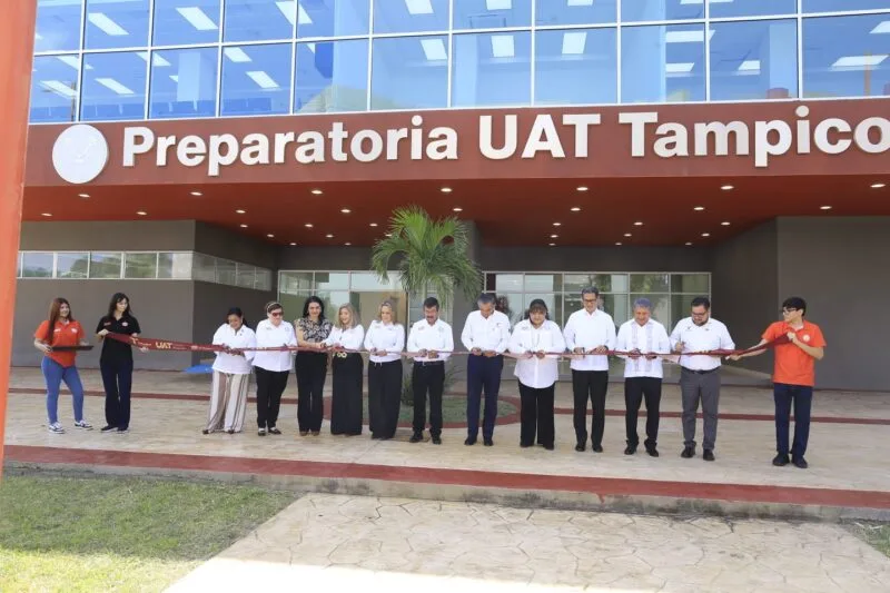 Inaugura Américo Preparatoria Tampico de la UAT; destaca consolidación de la universidad