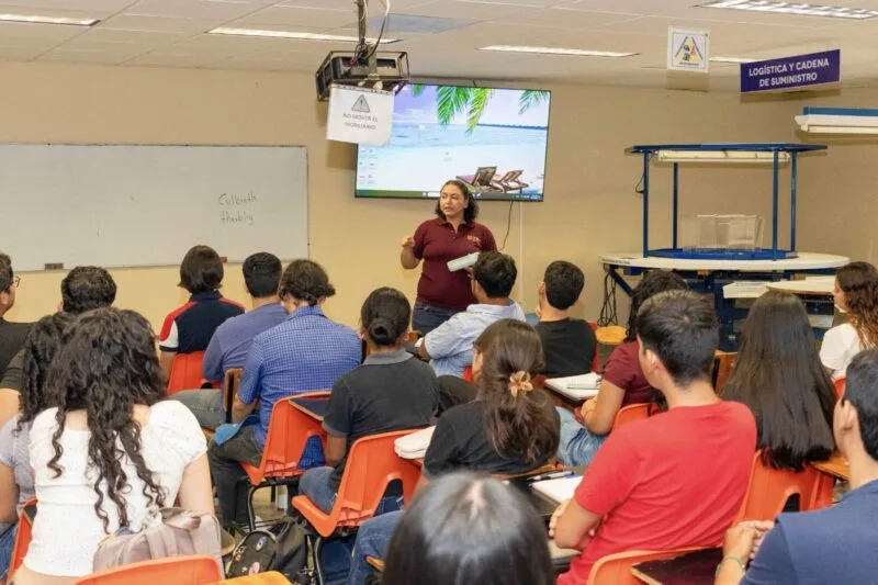 Inician más de 800 estudiantes su formación profesional en el Tecnológico del Mante
