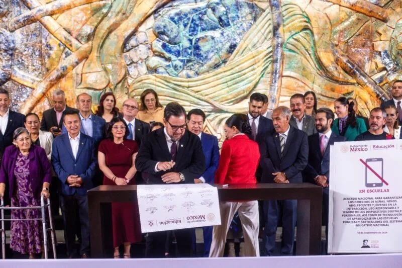 Se suma Tamaulipas al acuerdo nacional para regular el uso de celulares en las escuelas