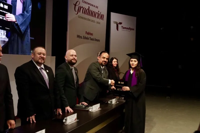 Celebra Universidad Politécnica de Victoria graduación de profesionistas para la innovación y el desarrollo de Tamaulipas