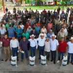 Continúa apoyo a la citricultura con entrega de fertilizante en Llera
