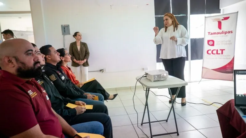 Capacitan a personal del Centro de Conciliación Laboral en mediación y validación emocional para consolidar la cultura de paz en Tamaulipas