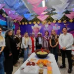 Dialogando.- Bienvenidos al stand de Bustamante
