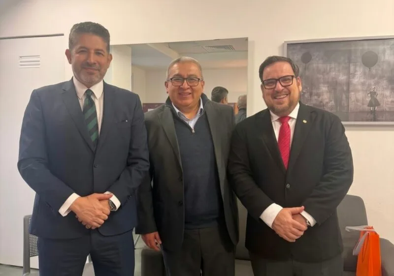 Presenta Miguel Ángel Valdez avances educativos de Tamaulipas en Jalisco Academy 2026